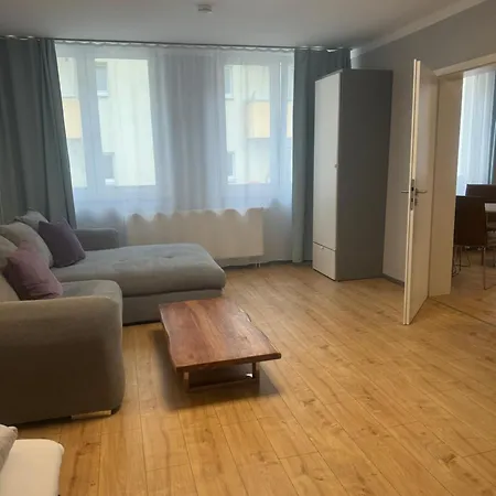 Studio-apartment Am Hauptbahnhof N6 宾馆